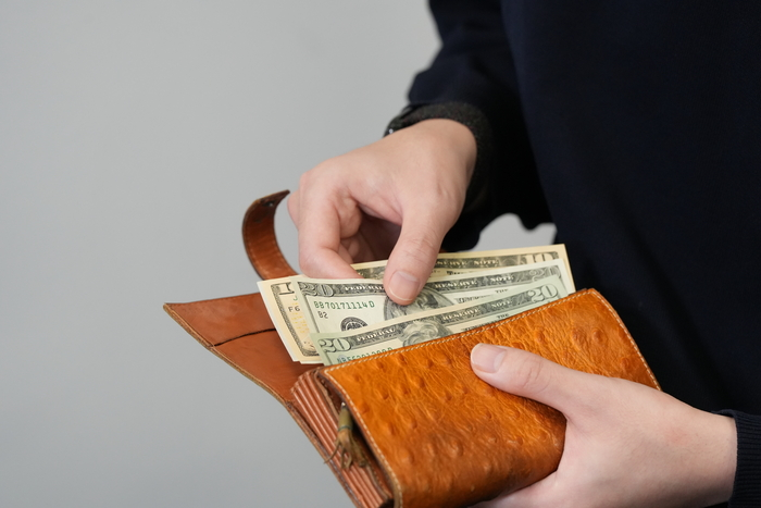 米ドルへの両替は必要？