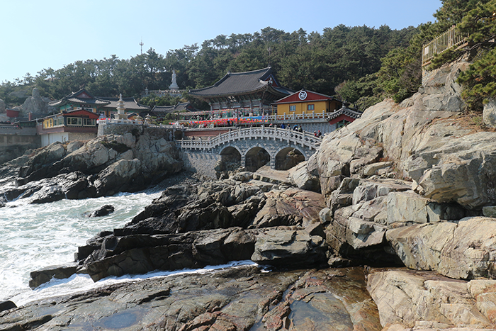 海東龍宮寺（ヘドン・ヨングンサ）