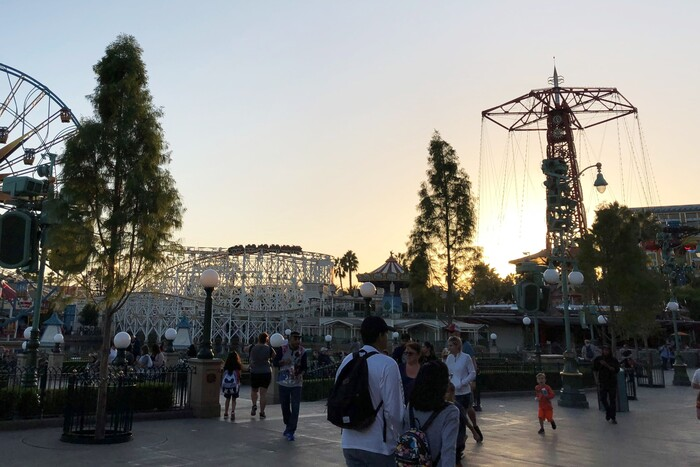 2. カリフォルニア・ディズニーランド・リゾート（Disneyland Resort）