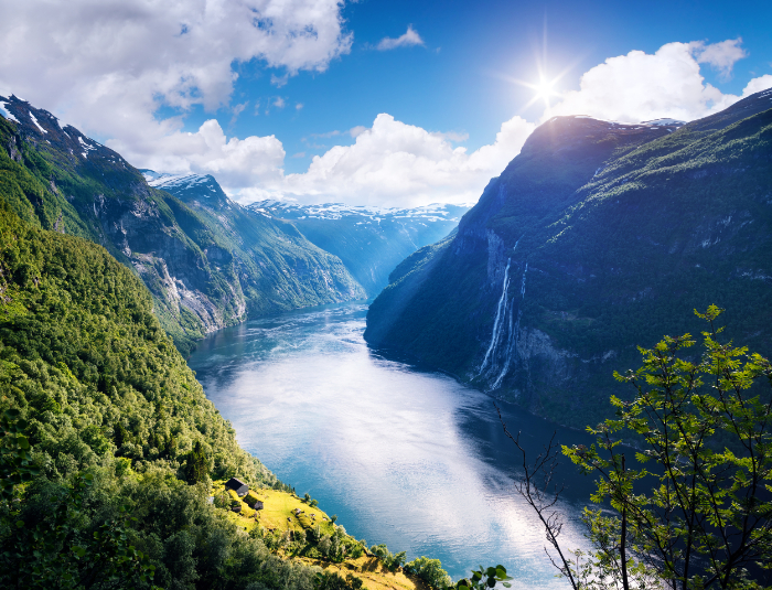 ガイランゲルフィヨルド（Geirangerfjorden）