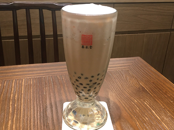珍珠奶茶（タピオカミルクティー）
