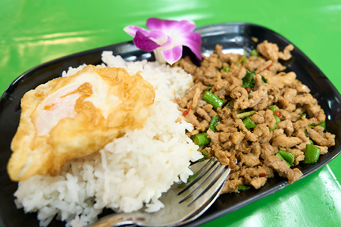 3.ガパオライス