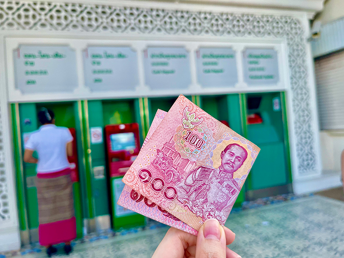 タイでお土産を買うには現金が必要?