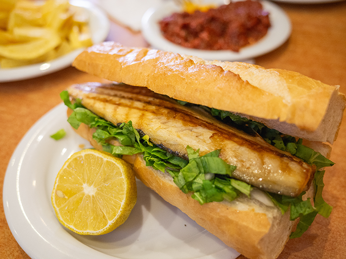 バルック・エクメッキ(balık ekmek)