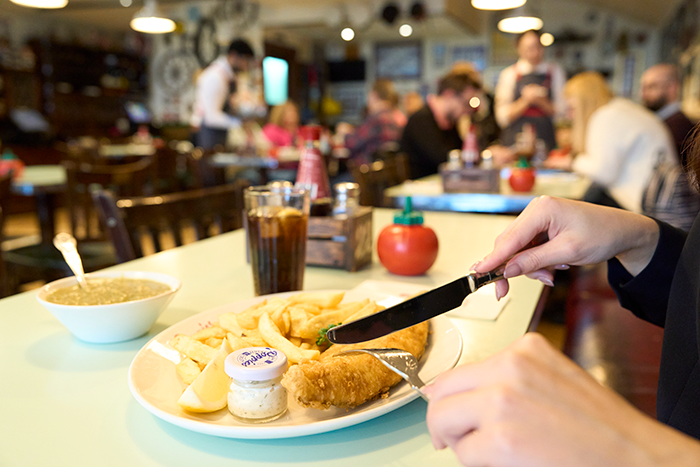 知っておくべきイギリスの食事マナー・飲食店の独自ルール